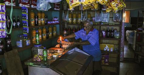 Power outage hits Venezuela capital; Maduro government claims .